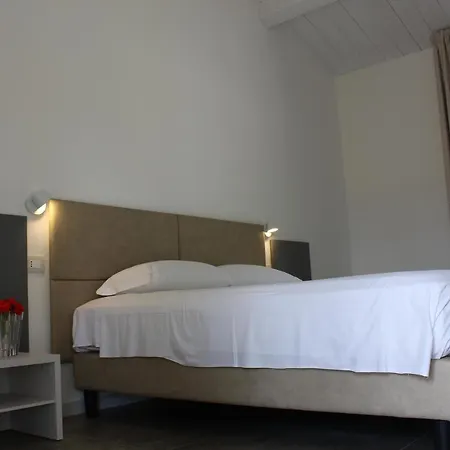 Tennis Rocchette מלון קסטליונה דלה פסקאיה