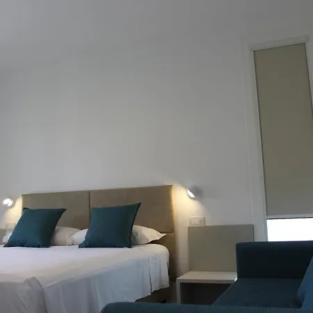 מלון Tennis Rocchette